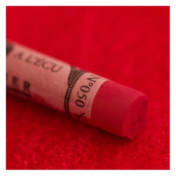 050 Carmine, pastel sucha a l' ecu Sennelier